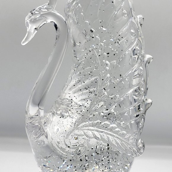 Swan Couple Statue Figurine LED Snow Globe Home Decor Valentines Day Gift - Picture 8 of 9